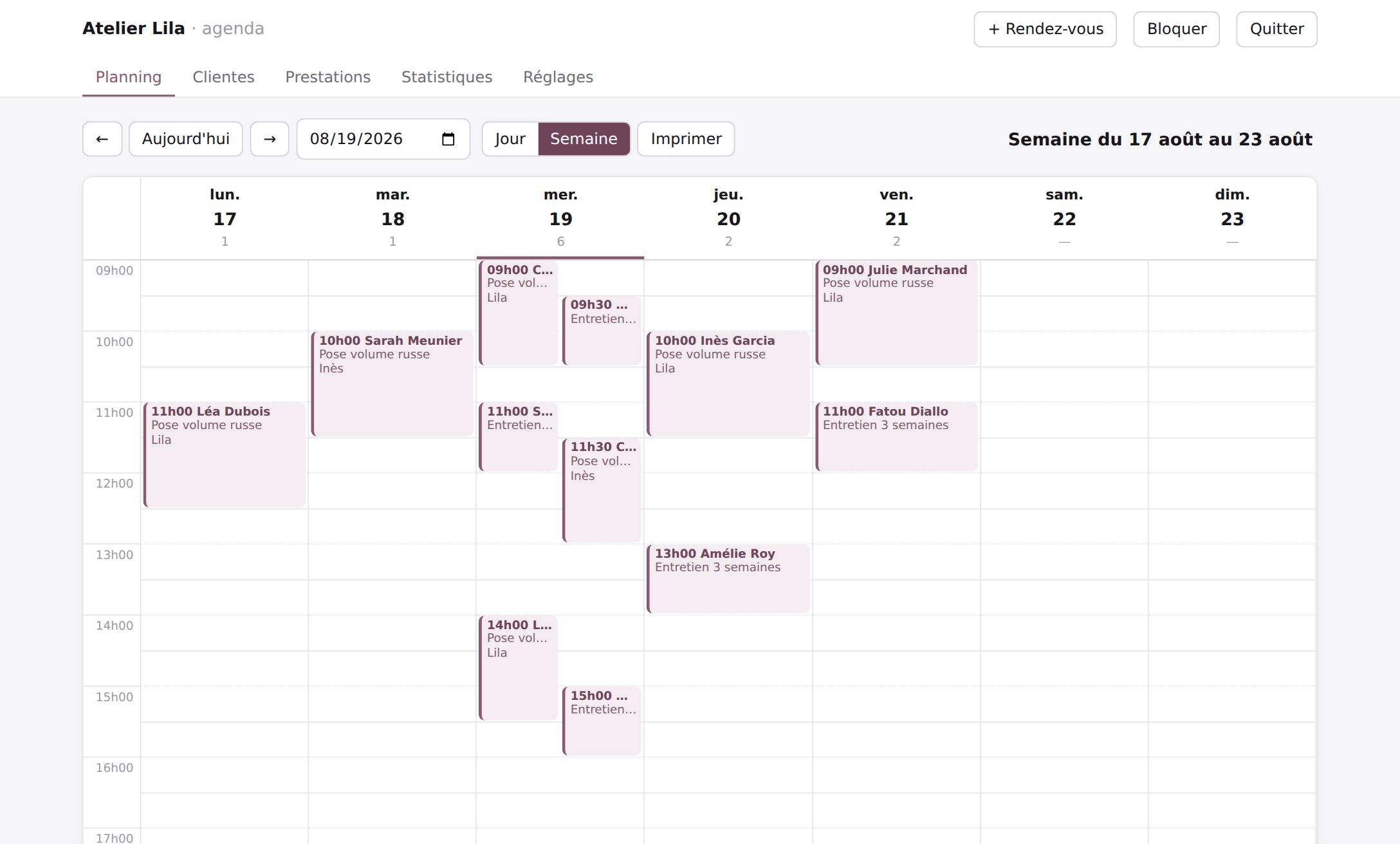 Le planning hebdomadaire d'Imara Studio : les rendez-vous de la semaine posés à leur heure, avec le nom de la cliente, la prestation et la praticienne.